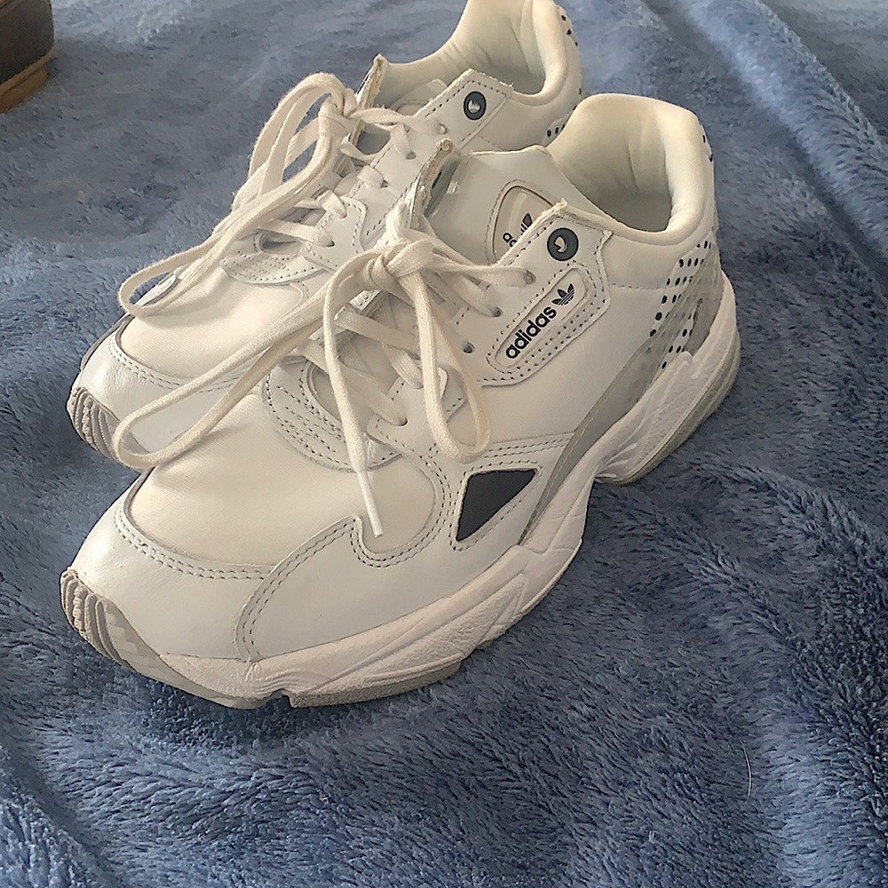 Adidas Falcon Sneakers